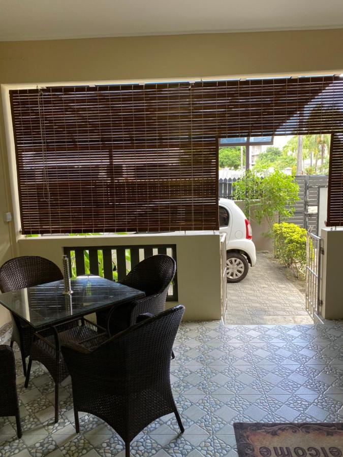 Residence La Colombe Grand Baie Bagian luar foto