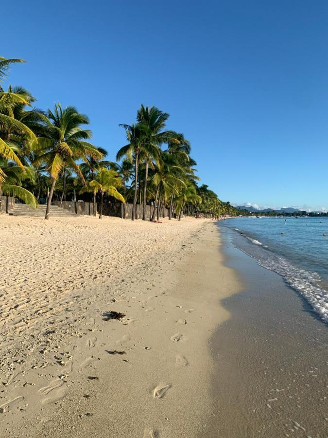 Residence La Colombe Grand Baie Bagian luar foto