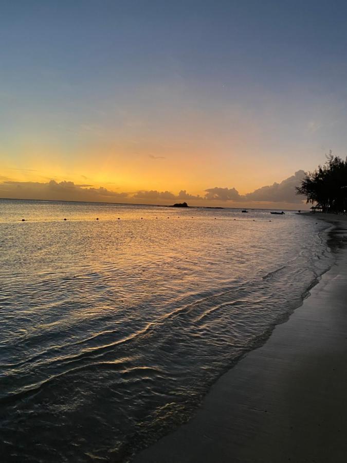 Residence La Colombe Grand Baie Bagian luar foto